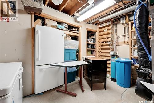 3731 Selinger Crescent, Regina, SK - Indoor Photo Showing Laundry Room