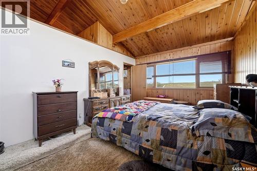 45 Miller Crescent E, Lumsden, SK - Indoor Photo Showing Bedroom