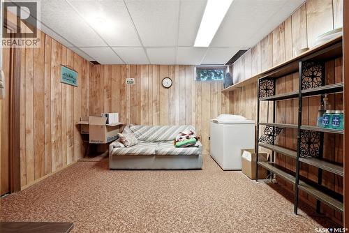45 Miller Crescent E, Lumsden, SK - Indoor