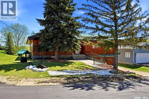 45 Miller Crescent E, Lumsden, SK - Outdoor