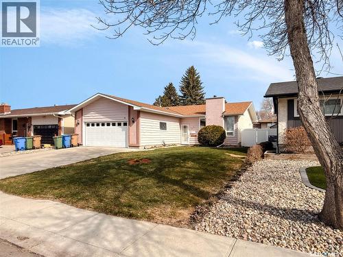 95 Pappas Crescent, Regina, SK - Outdoor