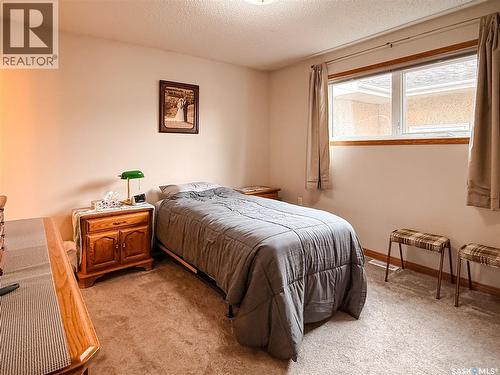 95 Pappas Crescent, Regina, SK - Indoor Photo Showing Bedroom