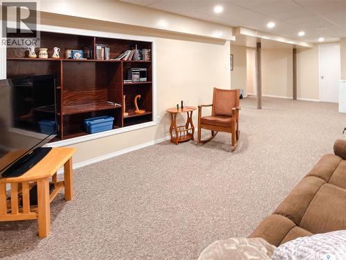 95 Pappas Crescent, Regina, SK - Indoor Photo Showing Basement