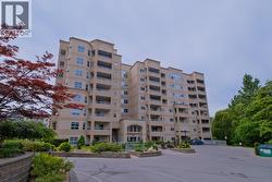 2255 ATKINSON Street Unit# 202 Penticton, BC V2A 8R7