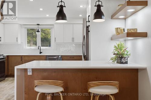 196 Wychwood Park, London North (North J), ON 