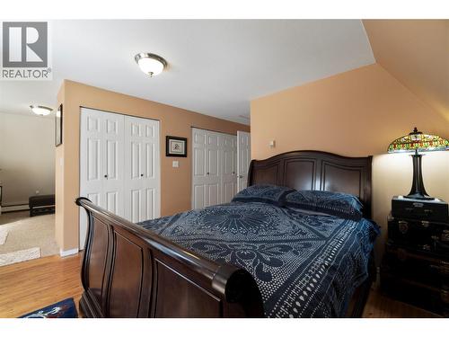 5641 50 Street Nw, Salmon Arm, BC - Indoor Photo Showing Bedroom