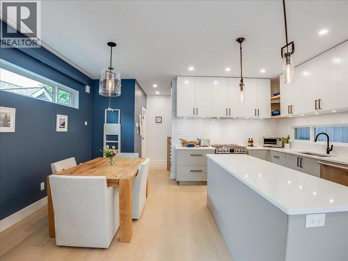 514 Robson Street Unit# B, Nelson, BC - Indoor Photo Showing Kitchen With Upgraded Kitchen