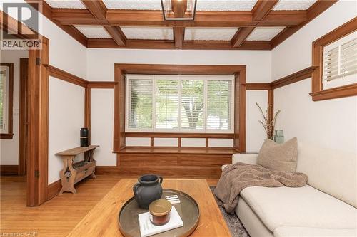 7 Pinehill Road, St. Catharines, ON - Indoor