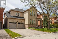 69 SOUTHBROOK CRESCENT Markham, ON L6C 2H6
