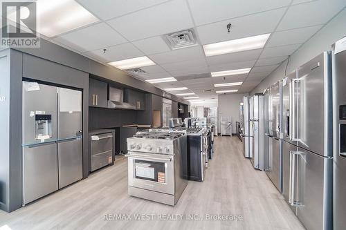 4 - 176 Bullock Drive, Markham, ON 