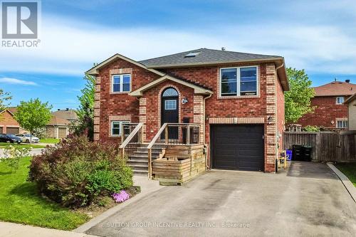 2 Hewitt Place, Barrie, ON - Outdoor With Facade