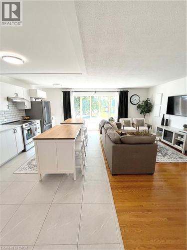87 Locheed Drive Unit# Upper, Hamilton, ON - Indoor