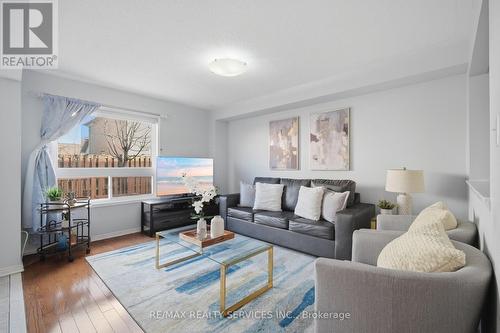23 Ashmere Road, Brampton, ON - Indoor Photo Showing Living Room