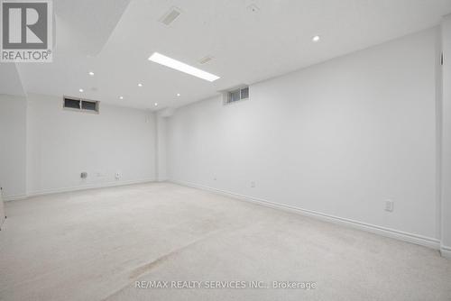 23 Ashmere Road, Brampton, ON - Indoor