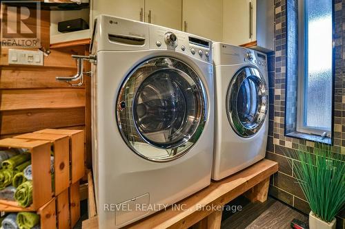 15 Keefer Lake Road, Timiskaming (Tim - Outside - Rural), ON - Indoor Photo Showing Laundry Room