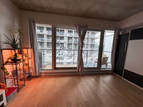 Salon - 1259-101 Rue Peel, Montréal (Le Sud-Ouest), QC - Indoor Photo Showing Other Room