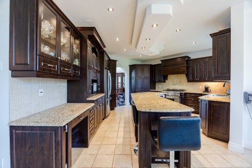 Cuisine - 7640 Av. De Lugano, Brossard, QC - Indoor Photo Showing Kitchen With Upgraded Kitchen