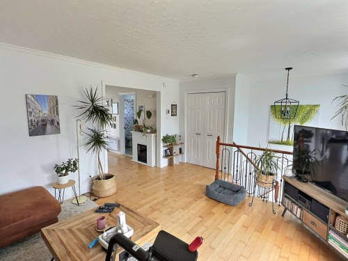 Salon - 640 Rue Du Rivage, Val-D'Or, QC - Indoor Photo Showing Living Room