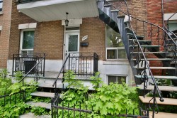 5485  - 5487 2e Avenue Montréal (Rosemont/La Petite-Patrie), QC H1Y 2Y4