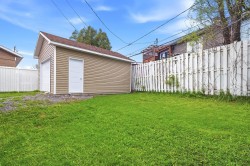 Garage - 