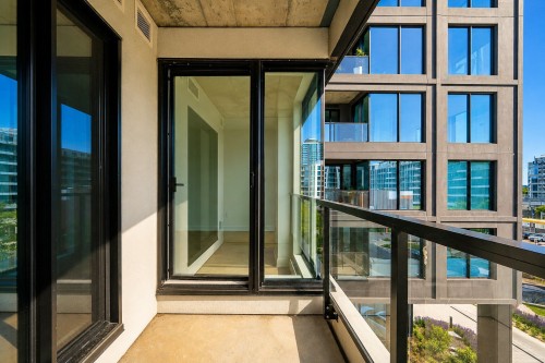 Balcon - 412-399 Rue De La Rotonde, Montréal (Verdun/Île-Des-Soeurs), QC -  With Exterior