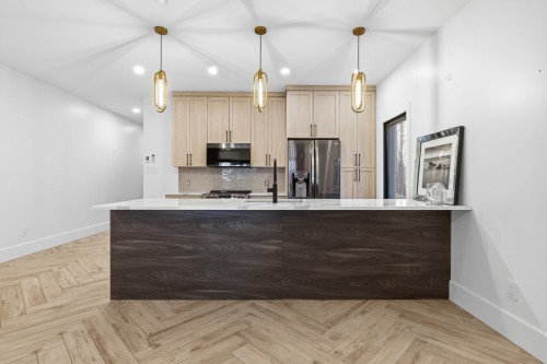 Autre - 168 Ch. Des Sables, L'Ange-Gardien, QC - Indoor Photo Showing Kitchen With Upgraded Kitchen