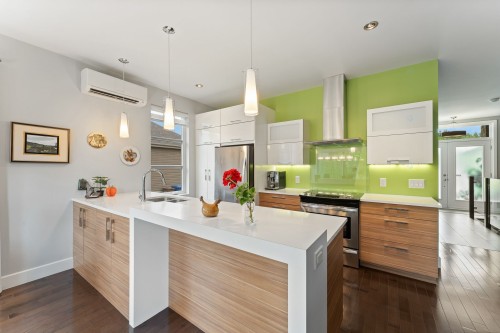 Kitchen - 155 Rue Du Nénuphar, Cowansville, QC - Indoor Photo Showing Kitchen With Upgraded Kitchen