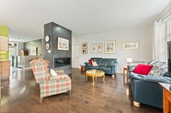 Salon - 
