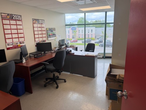 Bureau - 3525 Boul. Des Entreprises, Terrebonne (Terrebonne), QC - Indoor Photo Showing Office