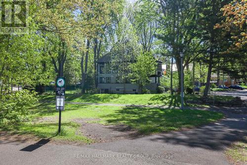53 Scrivens Street, Ottawa, ON - Outdoor