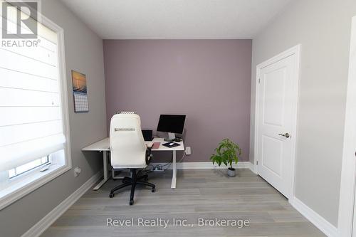31 Natures Trail, Wasaga Beach, ON - Indoor Photo Showing Office
