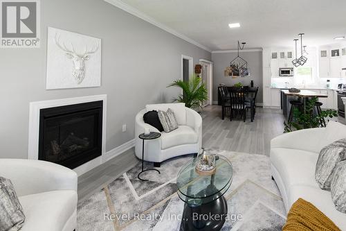 31 Natures Trail, Wasaga Beach, ON - Indoor Photo Showing Living Room With Fireplace