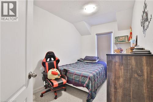 7214 Triumph Lane, Mississauga, ON - Indoor Photo Showing Bedroom