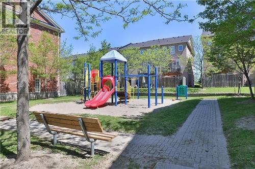 7214 Triumph Lane, Mississauga, ON - Outdoor