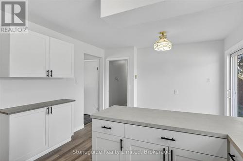 667 Skyline Road, Selwyn, ON - Indoor