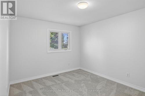 667 Skyline Road, Selwyn, ON - Indoor Photo Showing Other Room