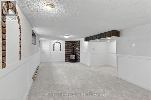 667 Skyline Road, Selwyn, ON - Indoor Photo Showing Other Room
