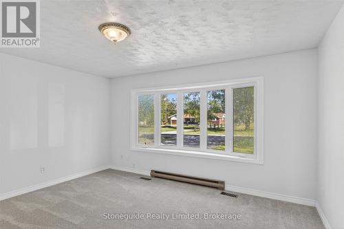 667 Skyline Road, Selwyn, ON - Indoor Photo Showing Other Room
