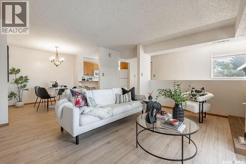 507 603 Lenore Drive, Saskatoon, SK - Indoor Photo Showing Living Room