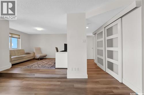2001 315 5Th Avenue N, Saskatoon, SK - Indoor Photo Showing Other Room