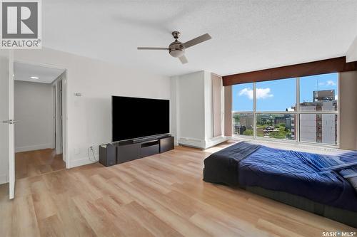 2001 315 5Th Avenue N, Saskatoon, SK - Indoor