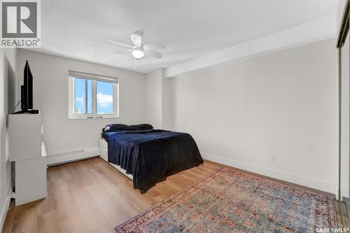 2001 315 5Th Avenue N, Saskatoon, SK - Indoor Photo Showing Bedroom