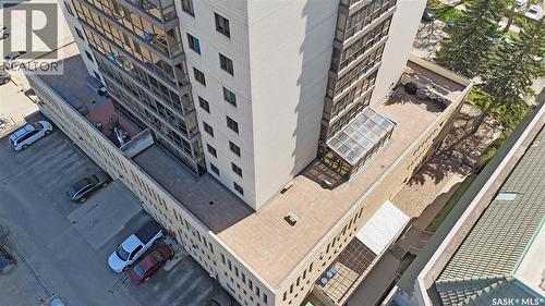 2001 315 5Th Avenue N, Saskatoon, SK - Outdoor
