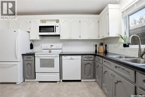 14 Edenwold Crescent, Regina, SK - Indoor Photo Showing Kitchen With Double Sink