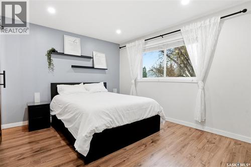 14 Edenwold Crescent, Regina, SK - Indoor Photo Showing Bedroom