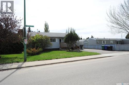 571 Pendygrasse Road, Saskatoon, SK - Outdoor