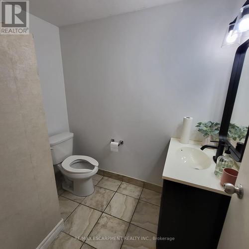 325 Fairview Drive, Brantford, ON 