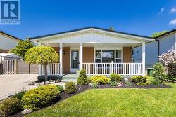 181 BELLINGHAM DRIVE  Hamilton, ON L8V 4M7