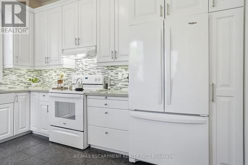 314 Hess Street S, Hamilton, ON - Indoor Photo Showing Kitchen