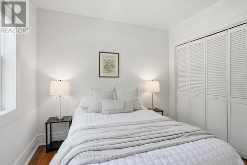 314 Hess Street S, Hamilton, ON - Indoor Photo Showing Bedroom